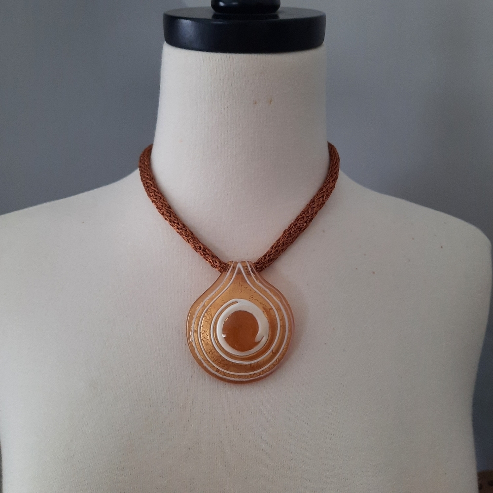 Vintage glass pedant necklace